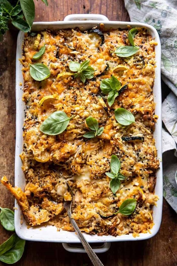 Cheesy zucchini chicken and rice bake