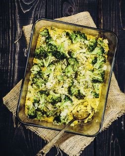 Cheezy broccoli bake