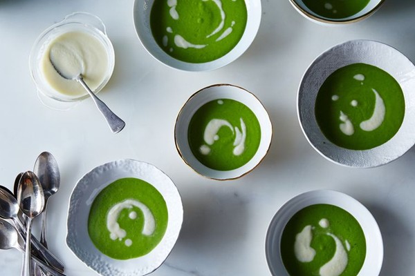 Chefsteps' genius roasted onion cream