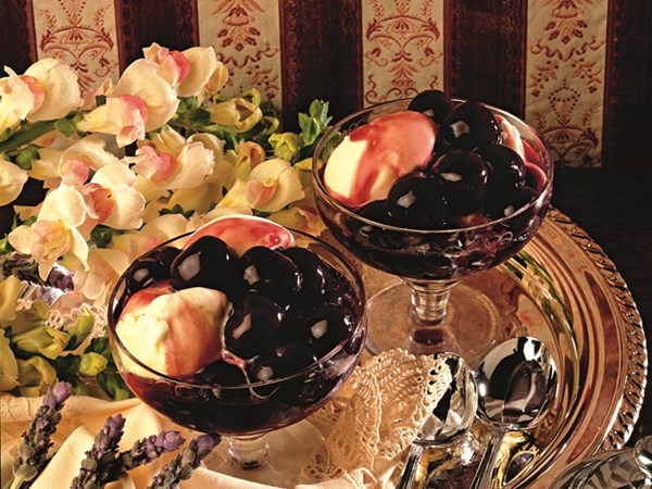 Cherries jubilee