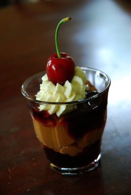 Cherry & chocolate malt pudding cups