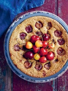 Cherry almond cake