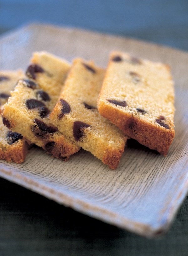 Cherry almond loaf cake