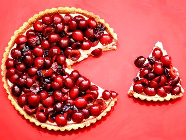 Cherry-amaretto tart