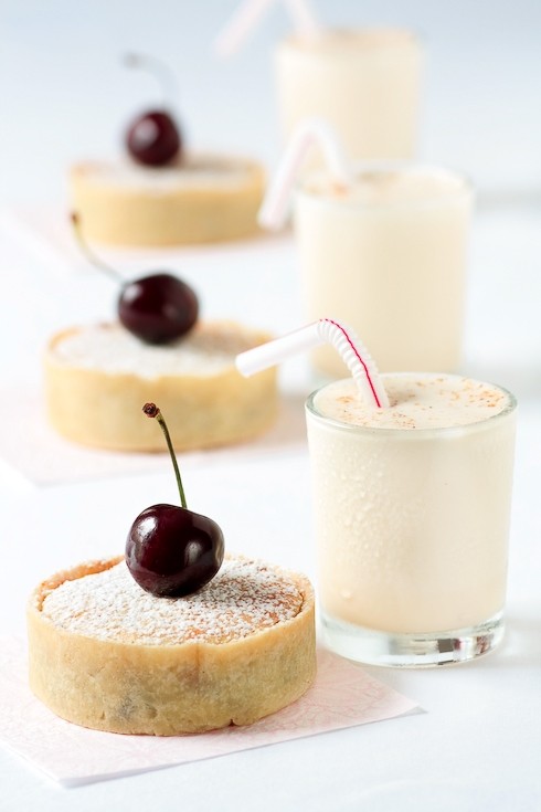 Cherry Bakewell tartelettes 