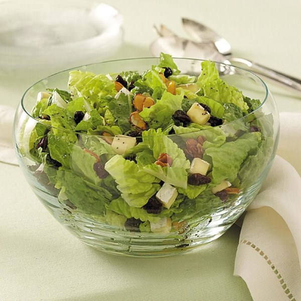 Cherry Brie tossed salad 