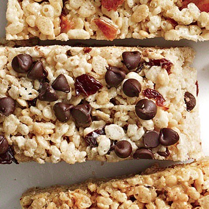 Cherry-chip chewy crispy bars