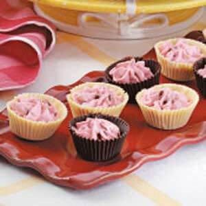 Cherry chocolate cups