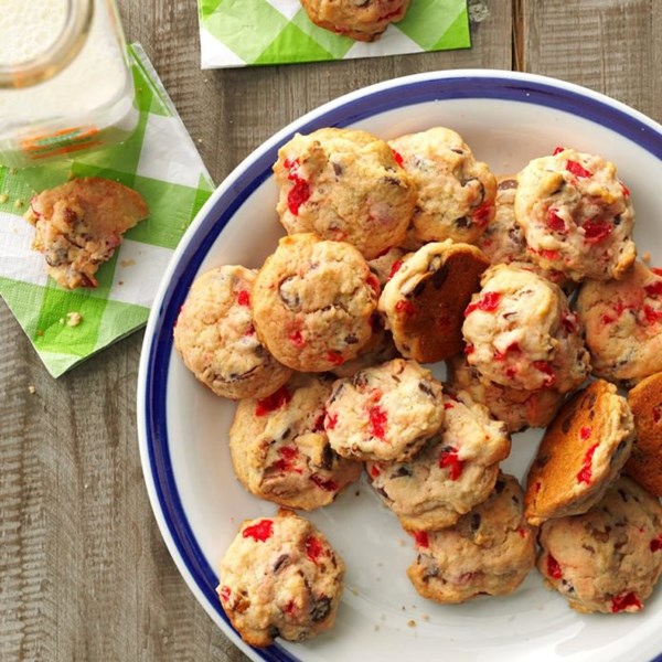 Cherry chocolate nut cookies