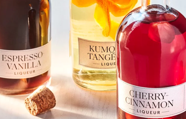 Cherry-cinnamon liqueur