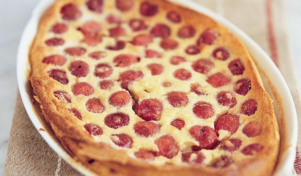 Cherry clafoutis