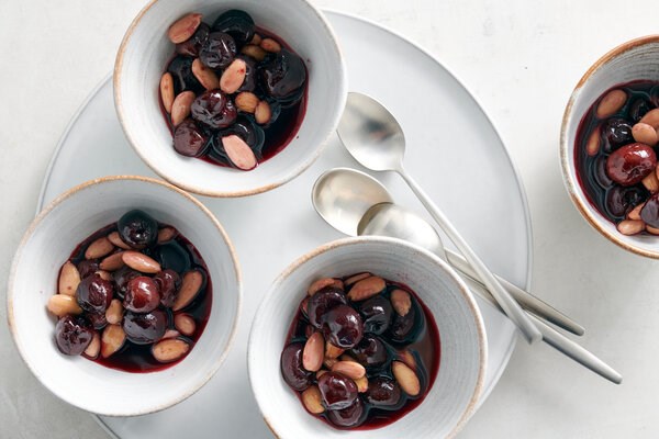Cherry compote with almonds