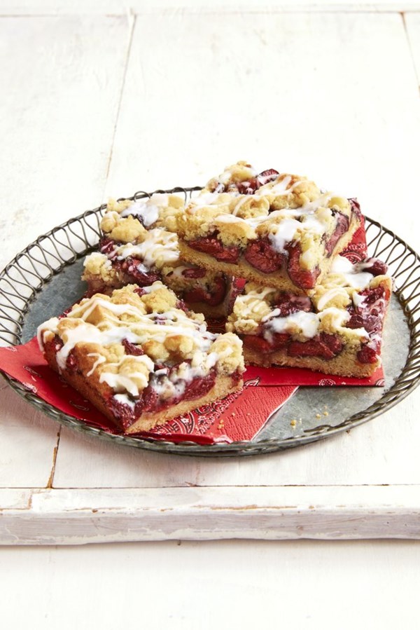 Cherry cookie bars