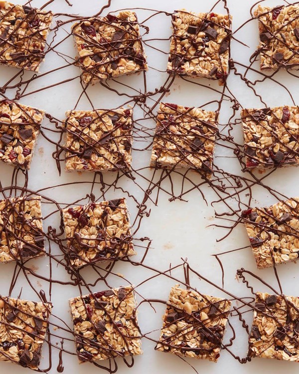 Cherry dark chocolate granola bars