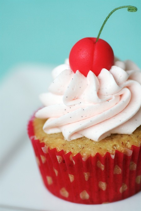 Cherry-filled almond cupcakes