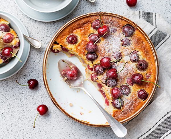Cherry flan (Clafouti)