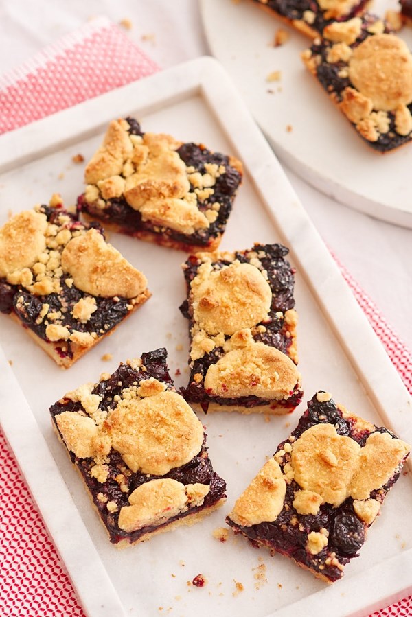 Cherry pie bars
