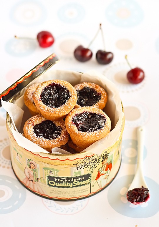 Cherry pie shortbread bites