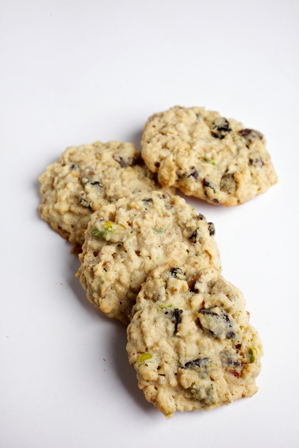 Cherry pistachio oatmeal cookies