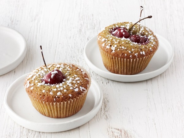 Cherry-pistachio tea cakes