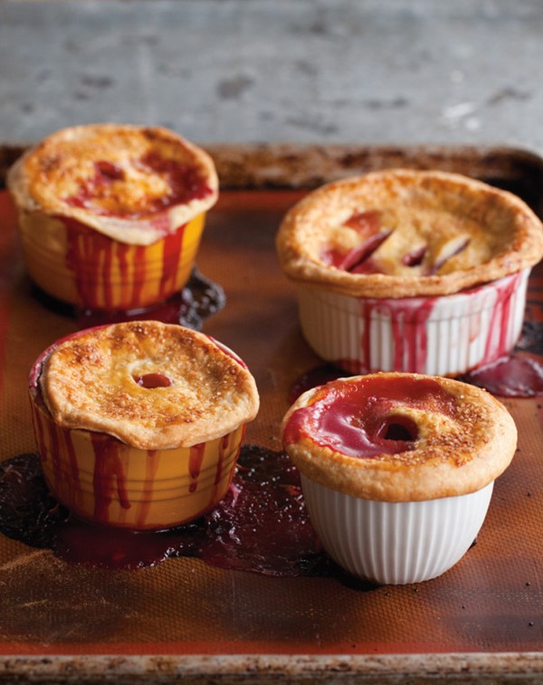Cherry potpies