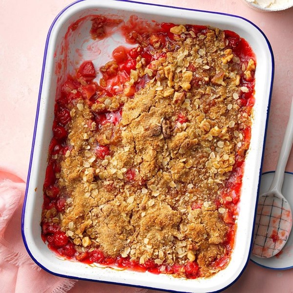 Cherry rhubarb crunch