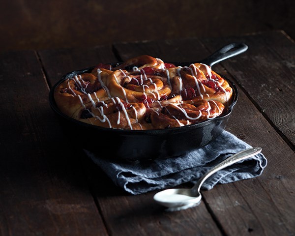 Cherry sweet rolls