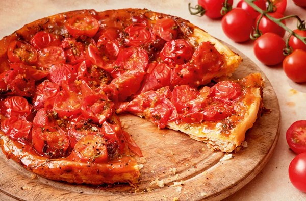 Cherry tomato & chilli tarte Tatin