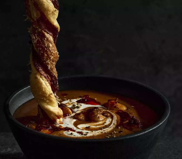 Cherry tomato, butter bean & harissa soup