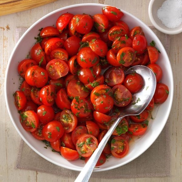 Cherry tomato salad 