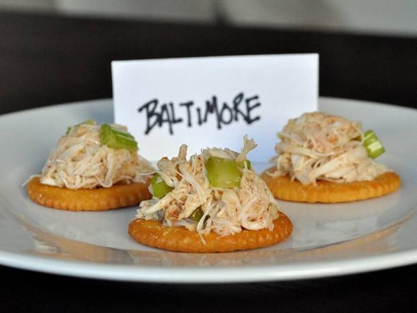Chesapeake crab crackers