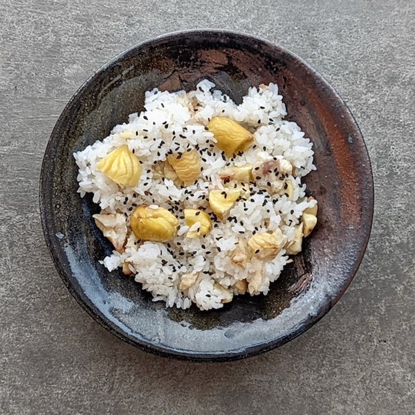 Chestnut rice (Kuri gohan)