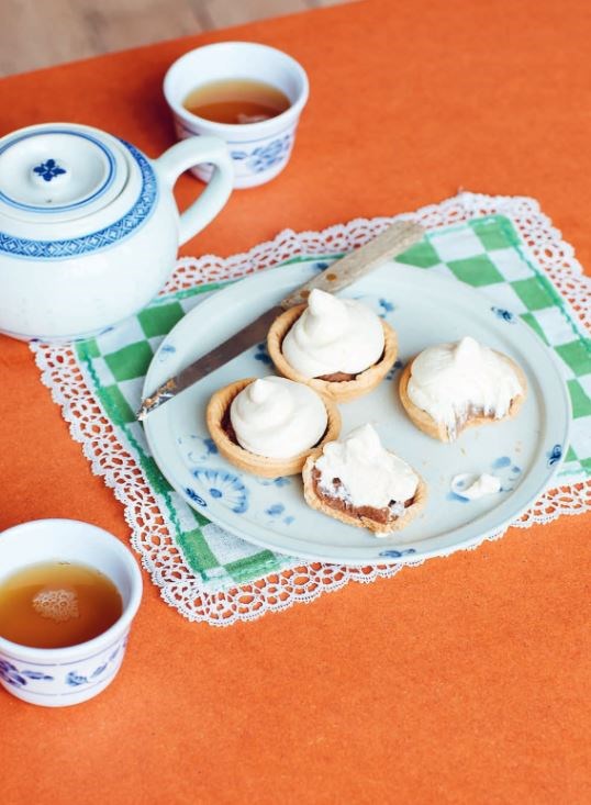 Chestnut tartlets