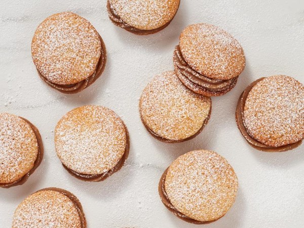 Chestnut whoopie pies 