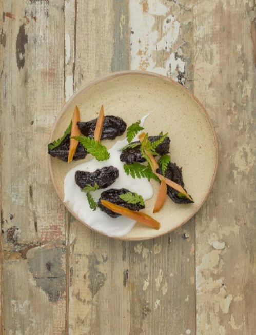 Chewy beetroot, liquorice salt, wild chervil and rhubarb