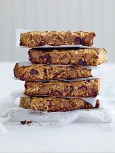 Chewy chip bars