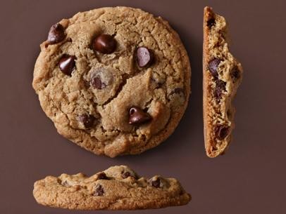 Chewy chocolate chip cookies