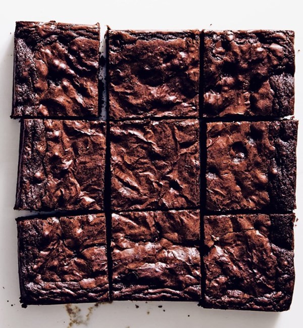 Chewy cocoa brownies