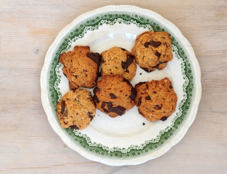Chewy ginger, orange and dark chocolate cookies