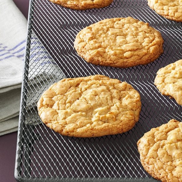 Chewy maple cookies