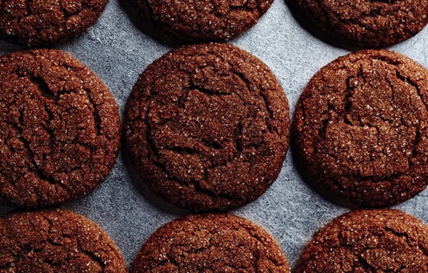 Chewy molasses cookies