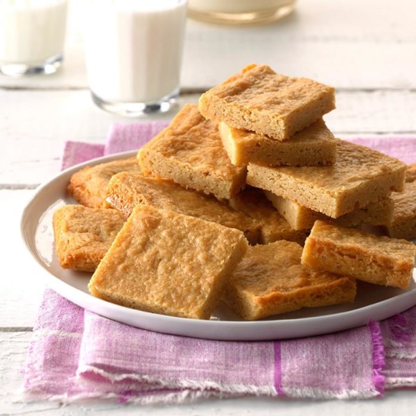 Chewy peanut butter bars 