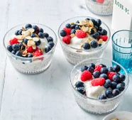 Chia & almond overnight oats