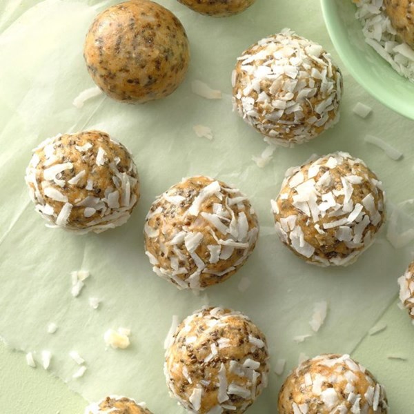 Chia seed protein bites