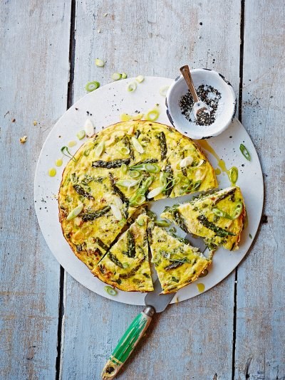 Chicken & asparagus crustless tart