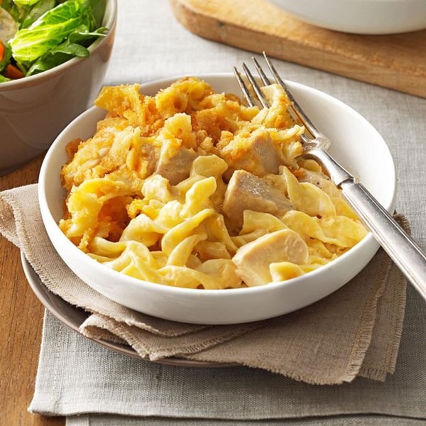 Chicken & egg noodle casserole