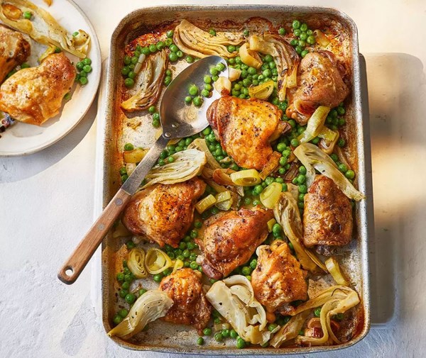 Chicken & fennel traybake