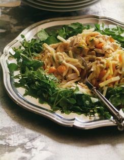 Chicken & tarragon mayonnaise salad