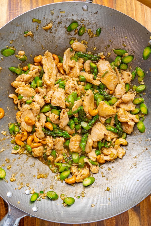 Chicken and asparagus stir-fry