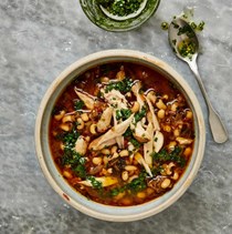 Chicken and black-eyed bean soup